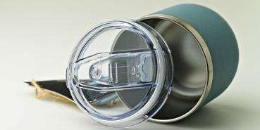 Stylische Retro tasse Emaille look mit Deckel edelstahl isolierend