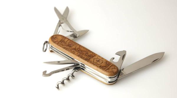 Schweizer Messer Victorinox limitiert 2021 Climber Wood  Swiss Spirit Special Edition Sammler Holzschale Taschenmesser EDC Geschenk Funktionen