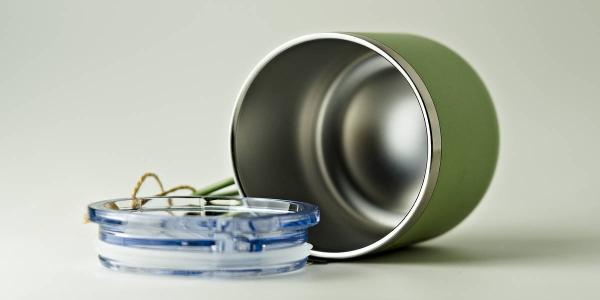 Stylische Retro tasse Emaille look mit Deckel edelstahl isolierend