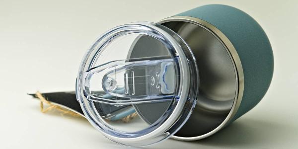 Stylische Retro tasse Emaille look mit Deckel edelstahl isolierend